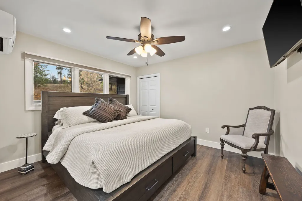 685 N Juniper Bay Road Somers MT 59932
