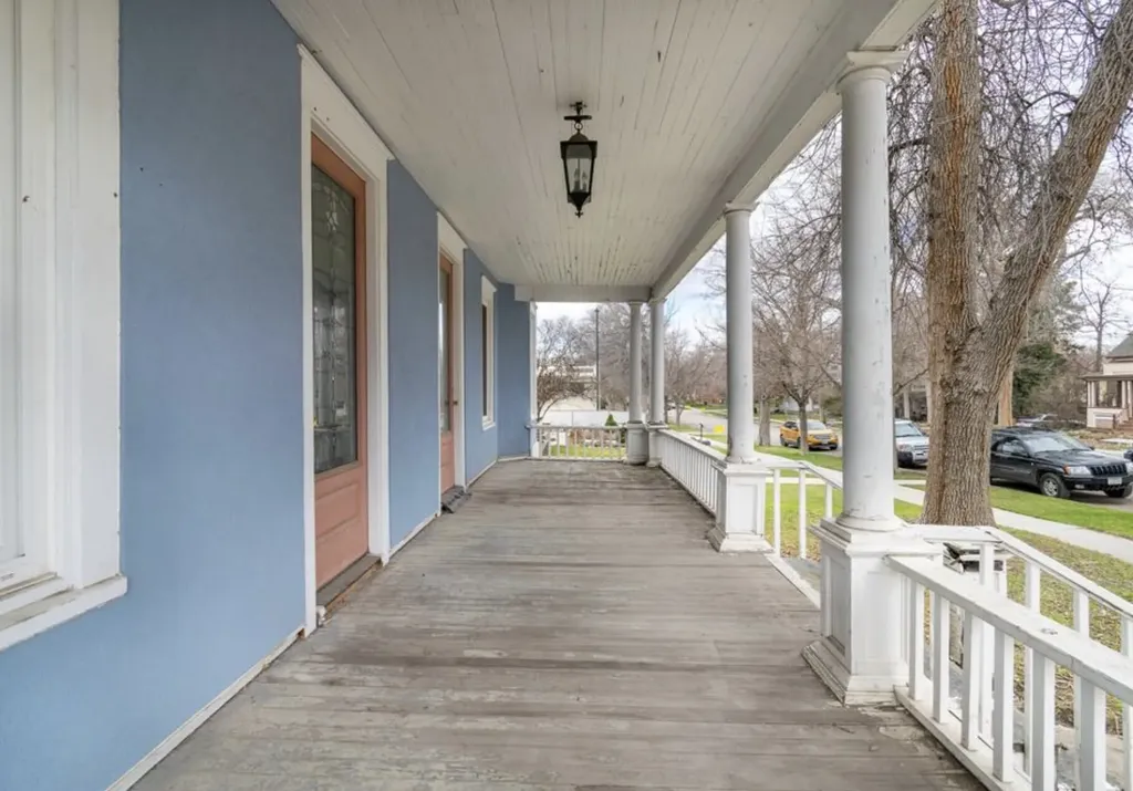 624 3rd Avenue N Great Falls MT 59401