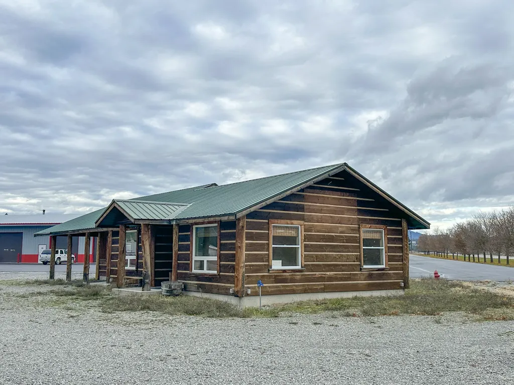 2618 Tradewinds Way Thompson Falls MT 59873