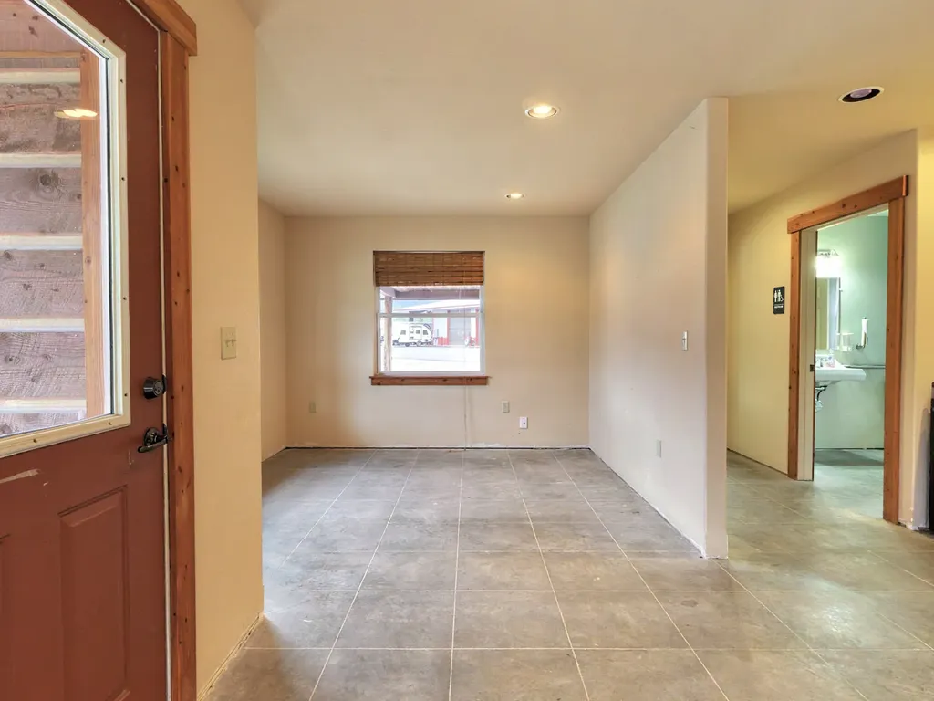 2618 Tradewinds Way Thompson Falls MT 59873