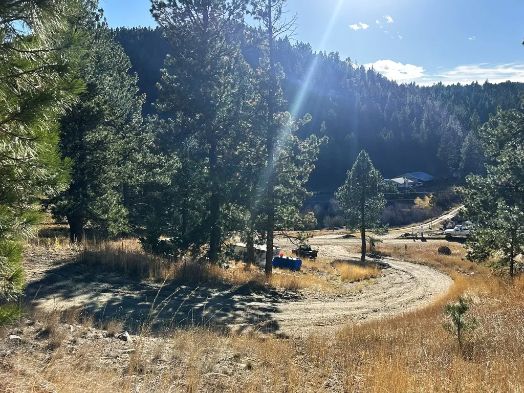 90 Travis Creek Road Clancy MT 59634