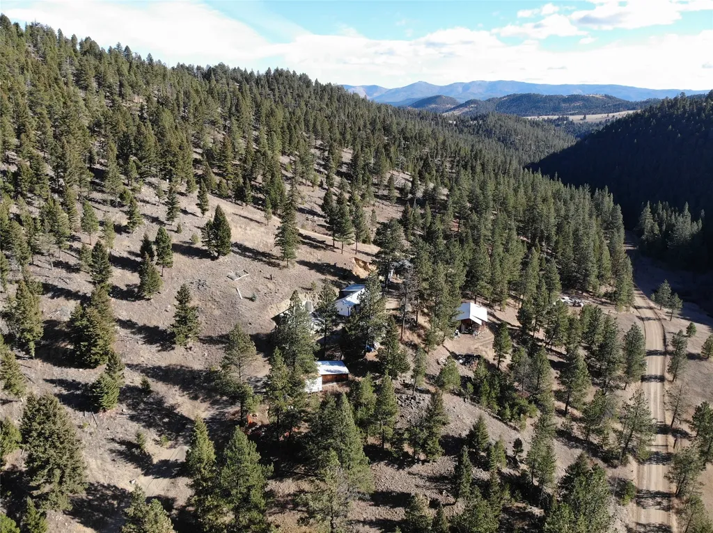 90 Travis Creek Road Clancy MT 59634