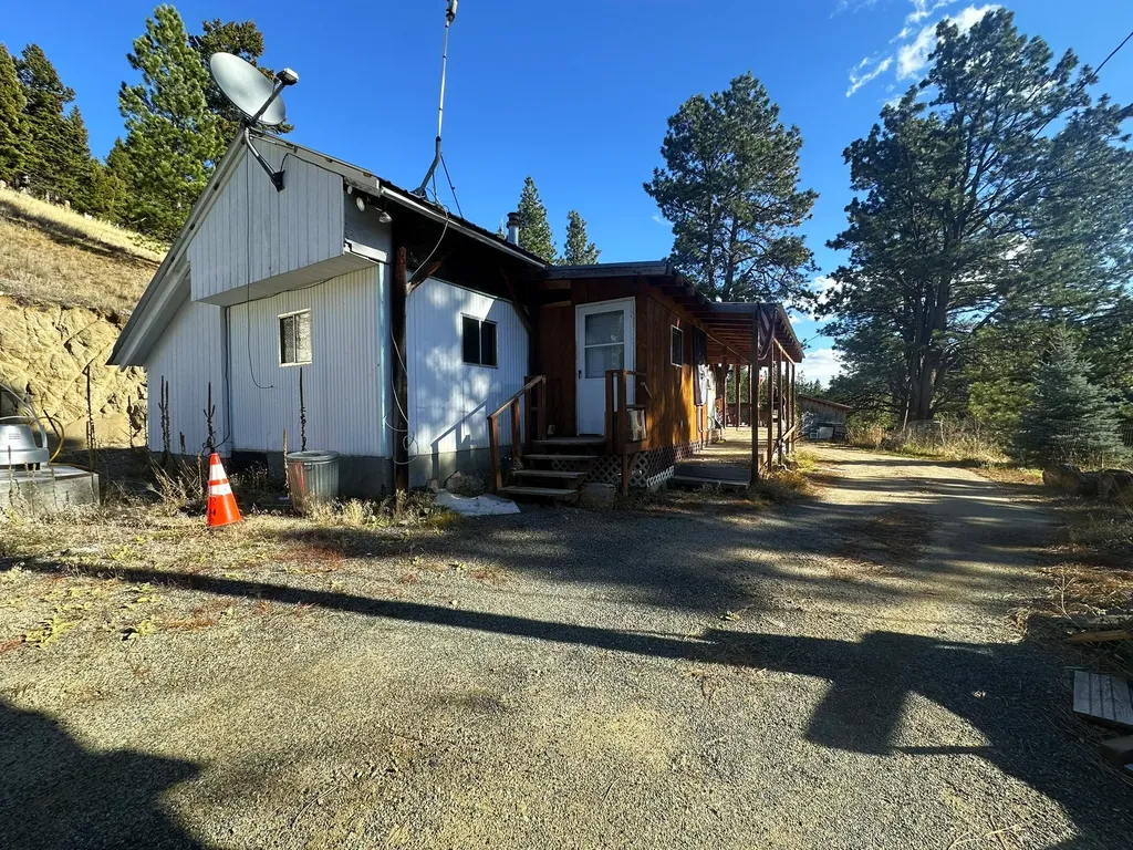 90 Travis Creek Road Clancy MT 59634