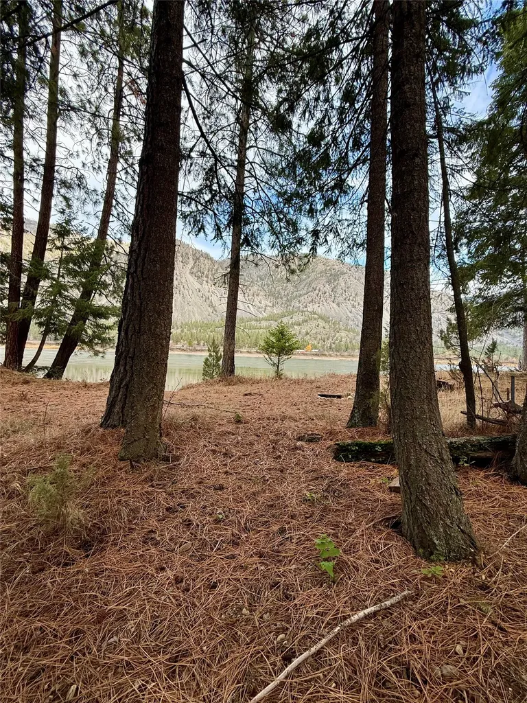 1750 W River Road Plains MT 59859