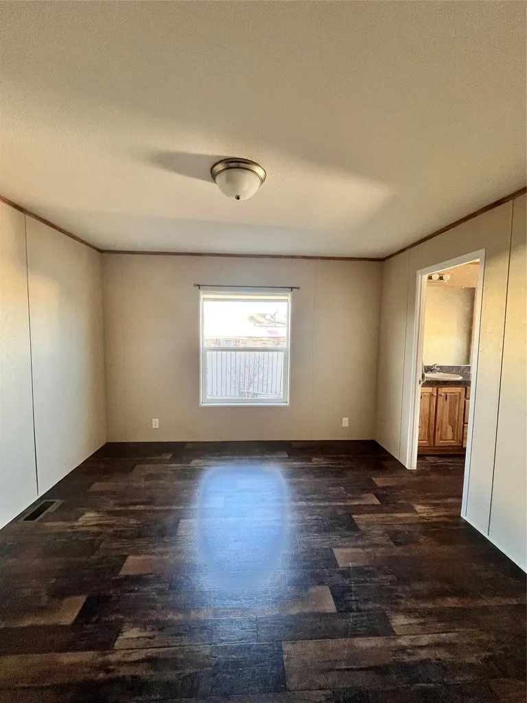 121 2nd Avenue NE Cut Bank MT 59427