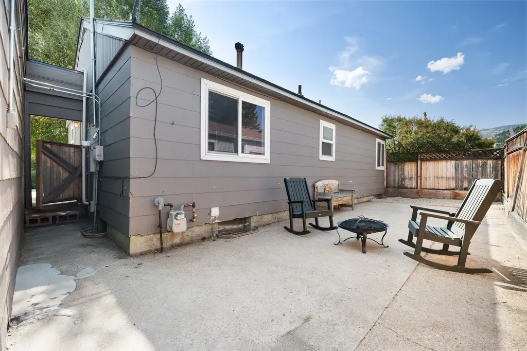 120 Juniper Street Anaconda MT 59711