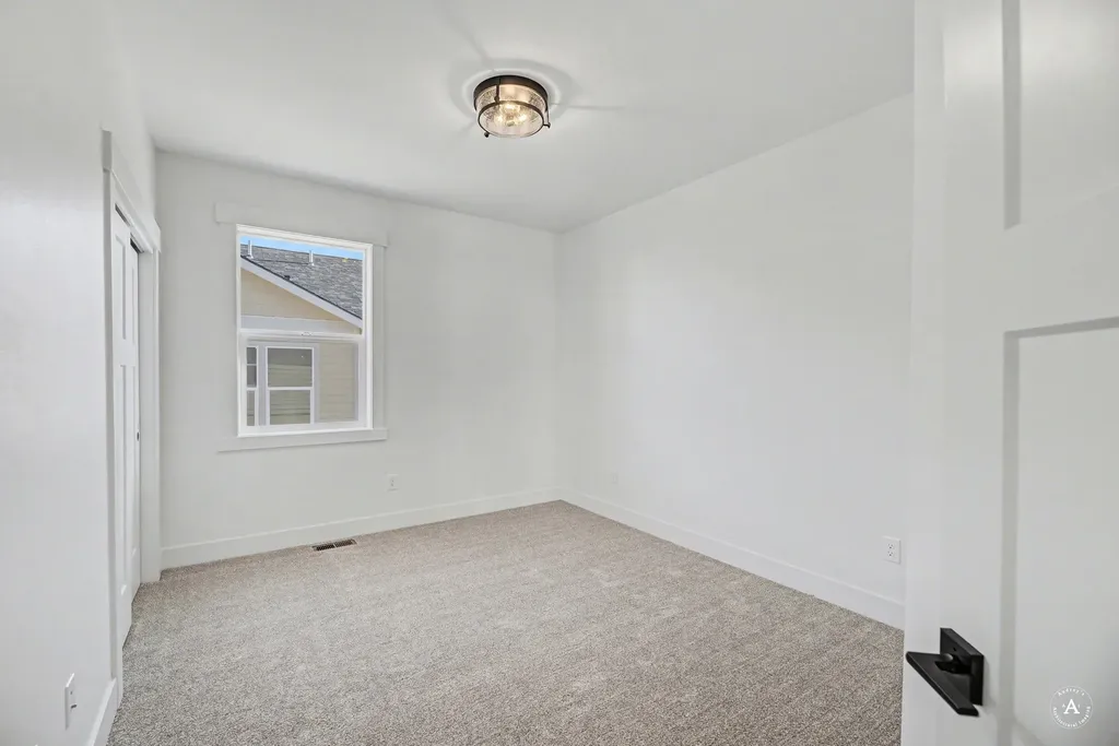2905 Adam Run Avenue Helena MT 59601