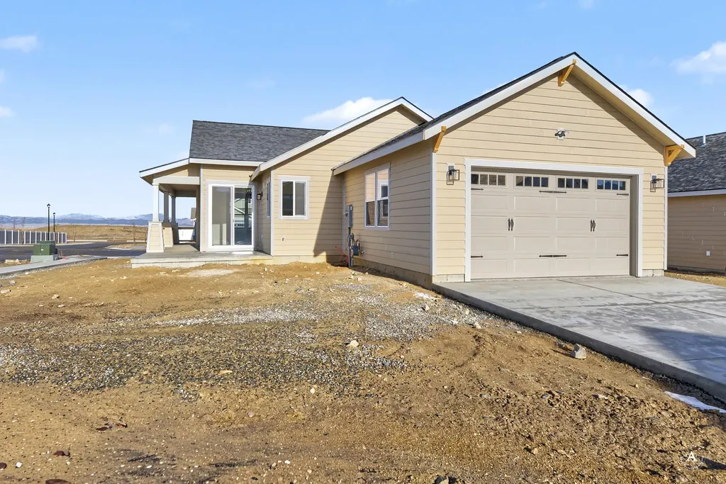 2905 Adam Run Avenue Helena MT 59601