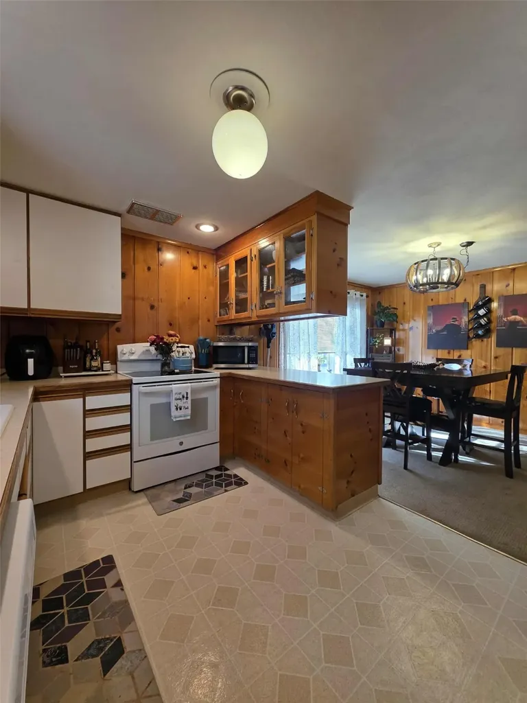 1051 N Warren Street Helena MT 59601