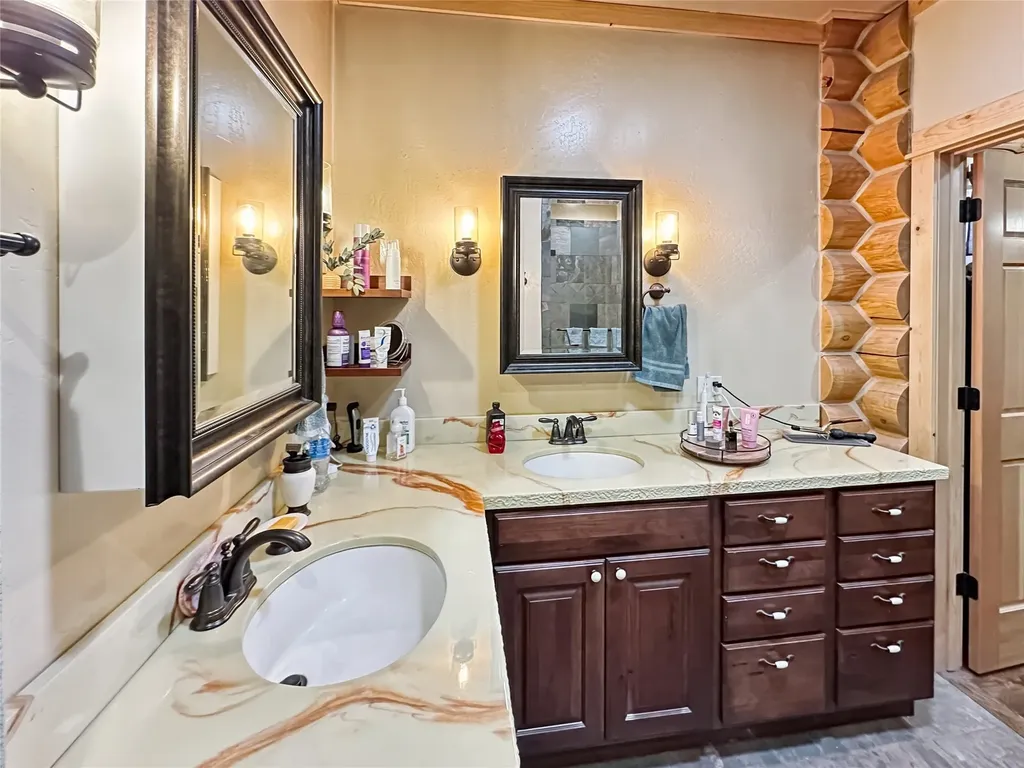 21 N Ennis Lake Road Mcallister MT 59740