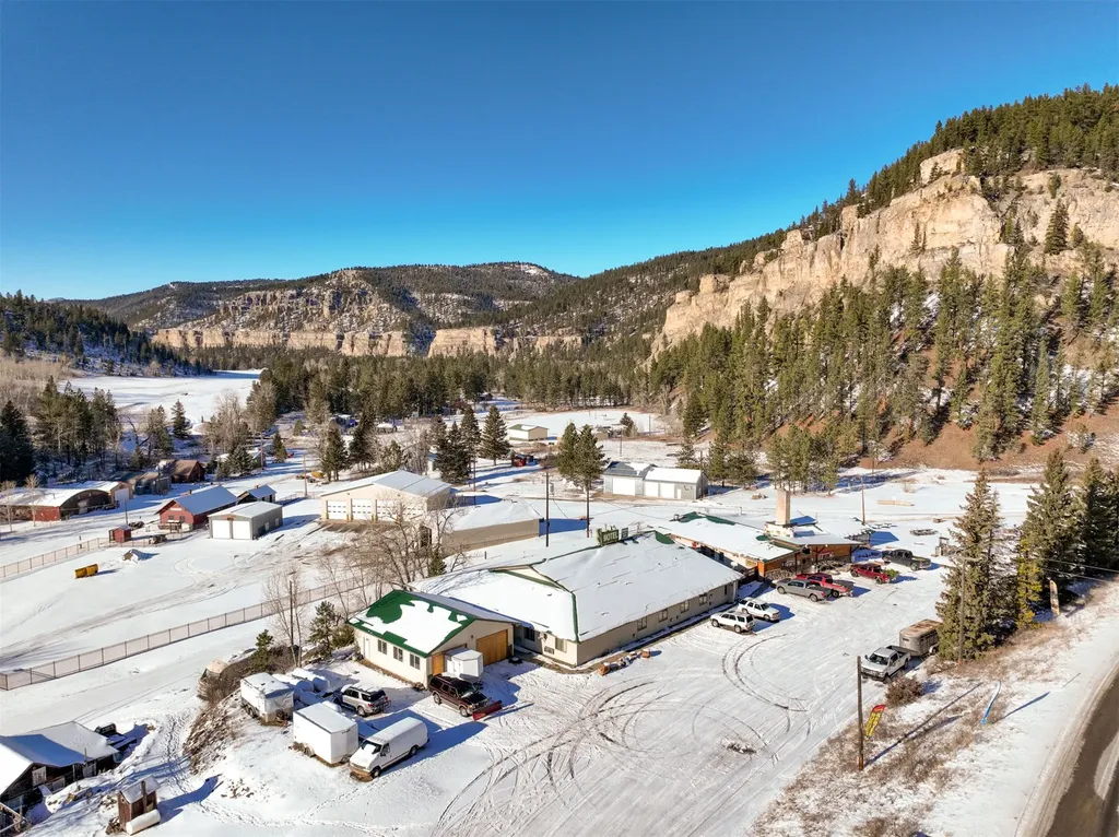 17 Missoula Avenue Monarch MT 59463