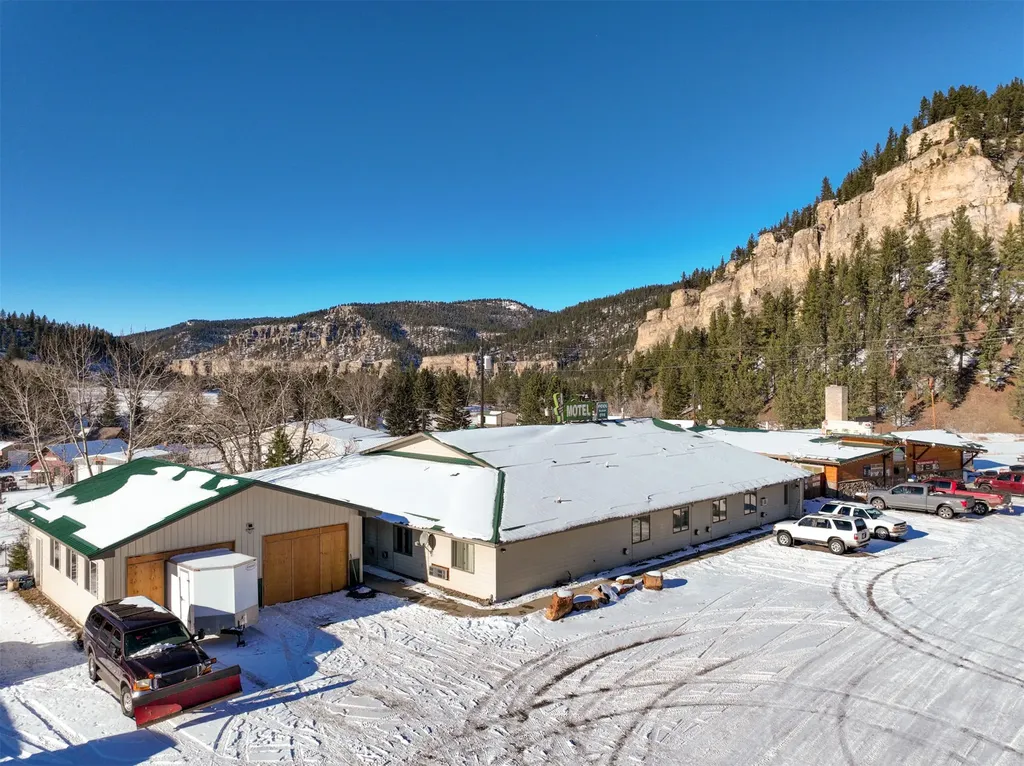 17 Missoula Avenue Monarch MT 59463
