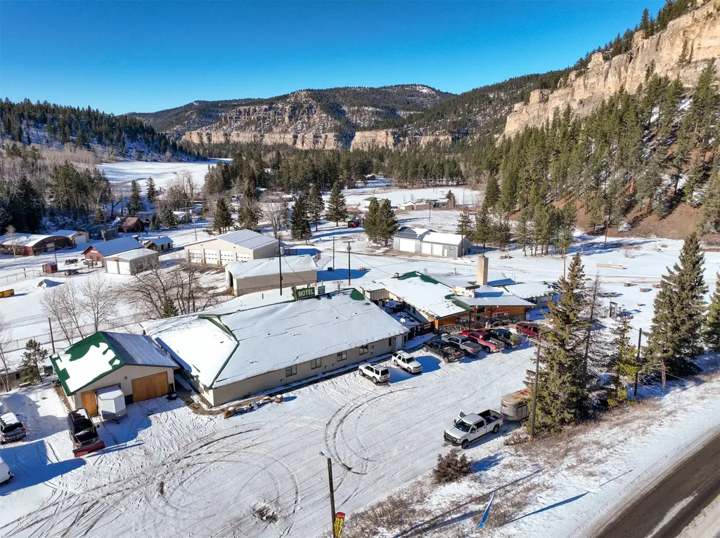 17 Missoula Avenue Monarch MT 59463
