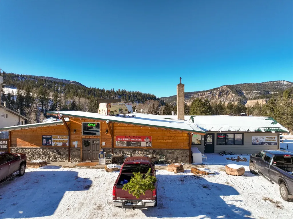 17 Missoula Avenue Monarch MT 59463