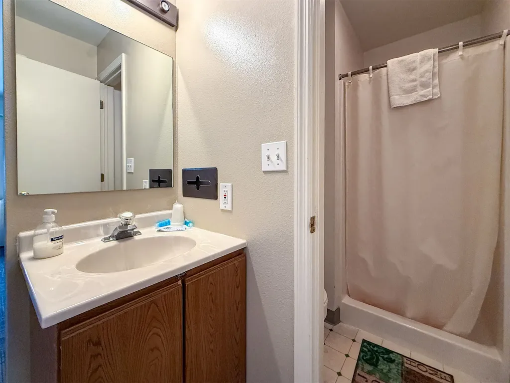 17 Missoula Avenue Monarch MT 59463