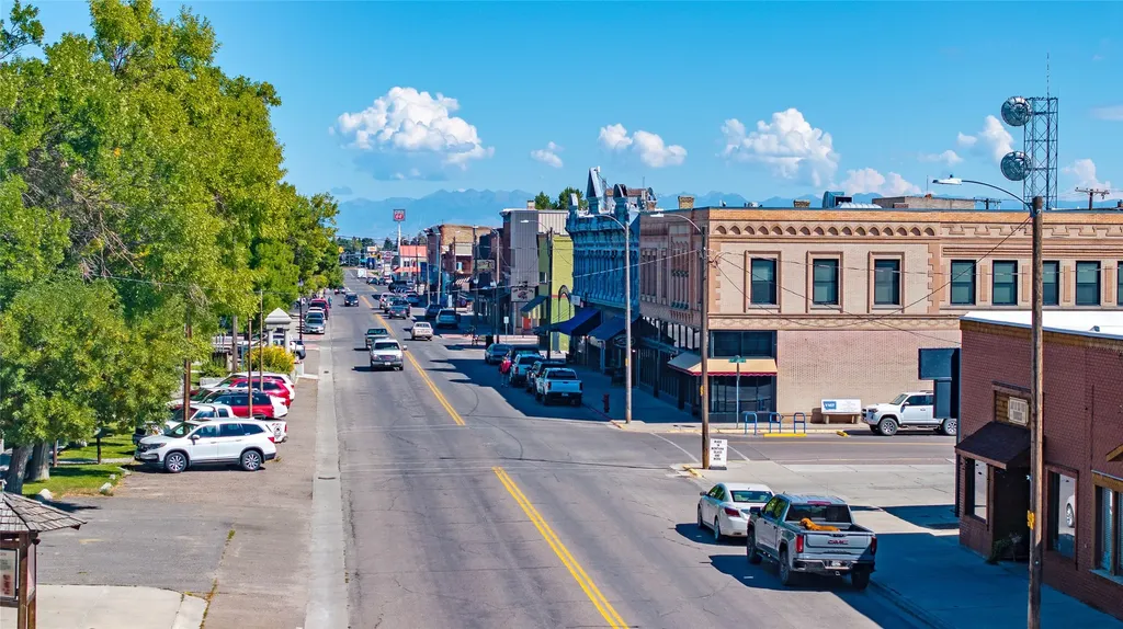 28 S Montana Street Dillon MT 59725