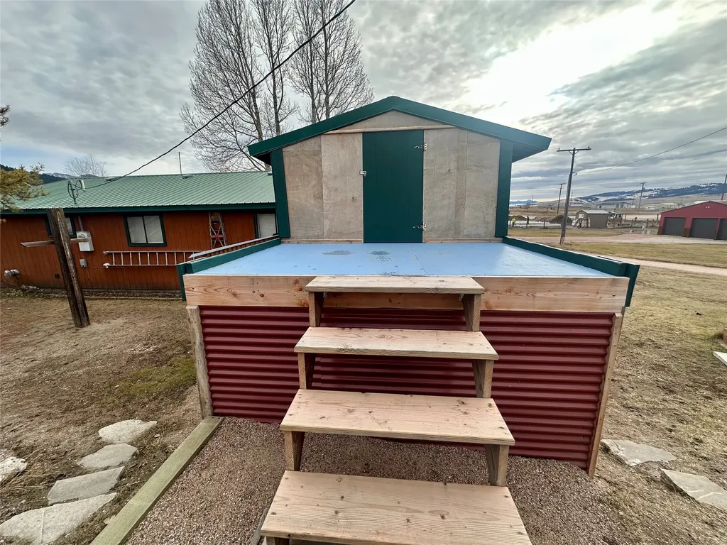 119 N Holland Street Philipsburg MT 59858