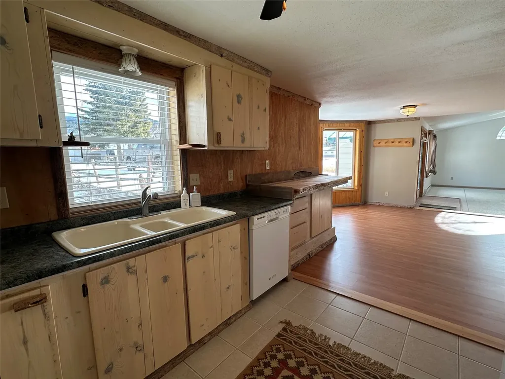 119 N Holland Street Philipsburg MT 59858