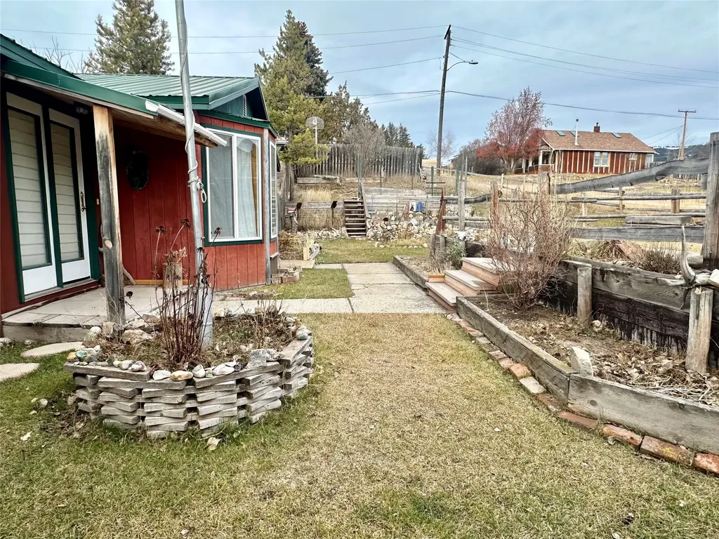 119 N Holland Street Philipsburg MT 59858