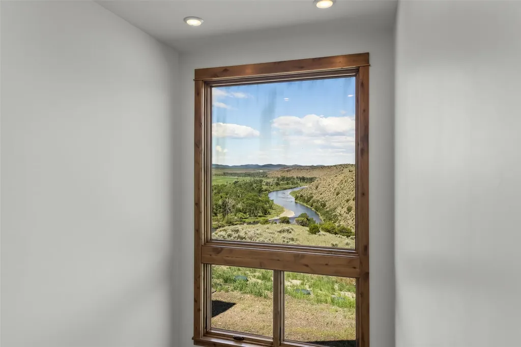 499 Saddle Ridge Road Manhattan MT 59741