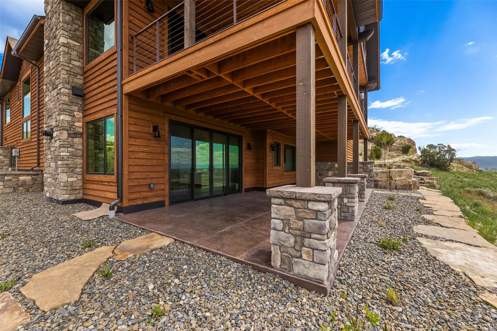 499 Saddle Ridge Road Manhattan MT 59741