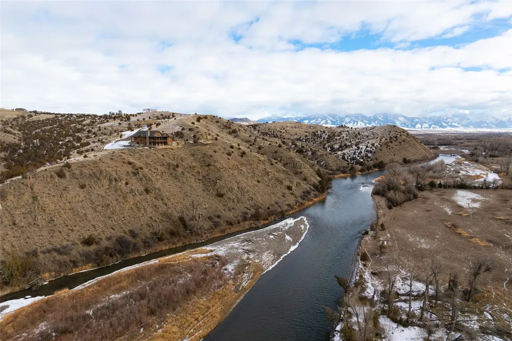 499 Saddle Ridge Road Manhattan MT 59741