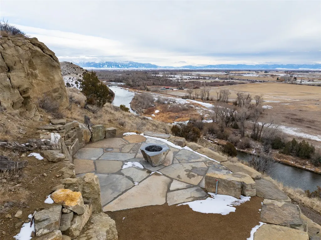 499 Saddle Ridge Road Manhattan MT 59741