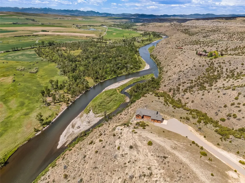 499 Saddle Ridge Road Manhattan MT 59741