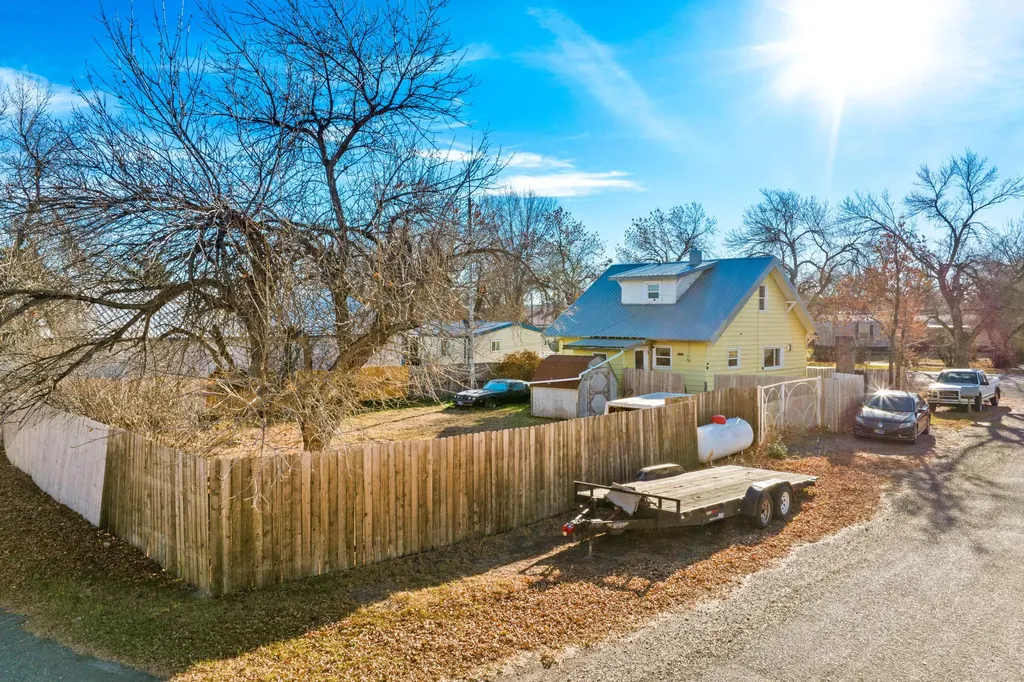 103 E Main Street Dutton MT 59433