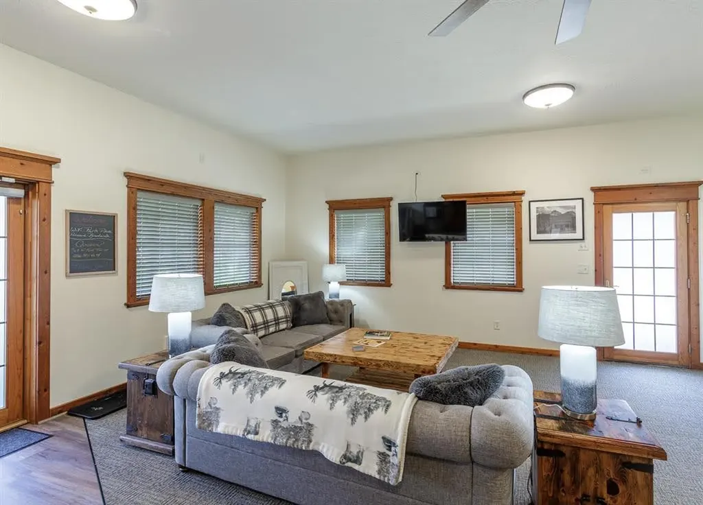 116 S Main Street Darby MT 59829