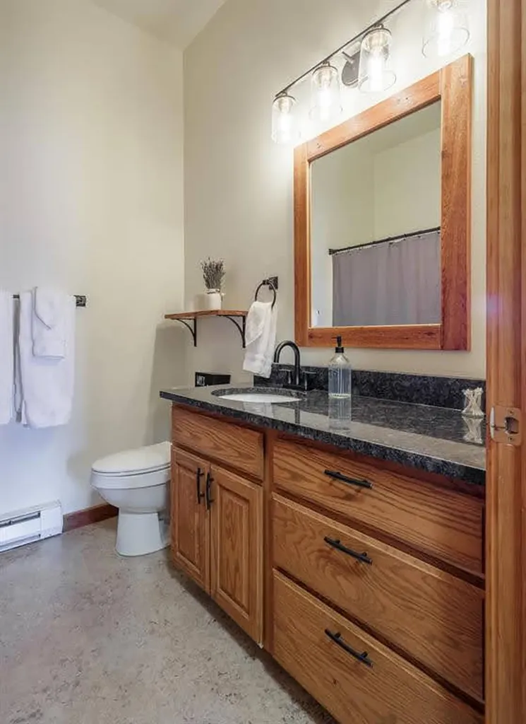116 S Main Street Darby MT 59829
