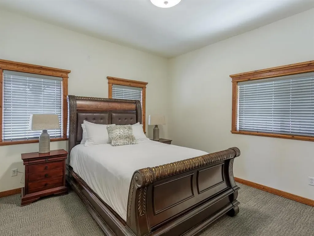 116 S Main Street Darby MT 59829
