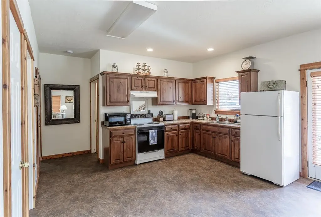 116 S Main Street Darby MT 59829