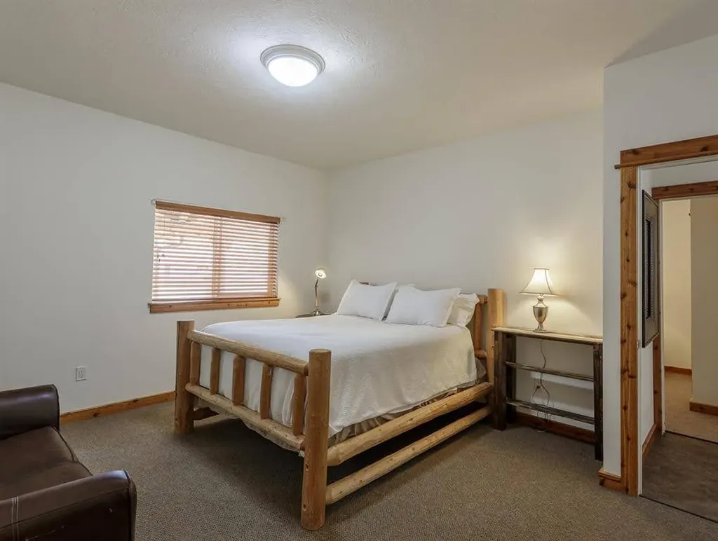 116 S Main Street Darby MT 59829