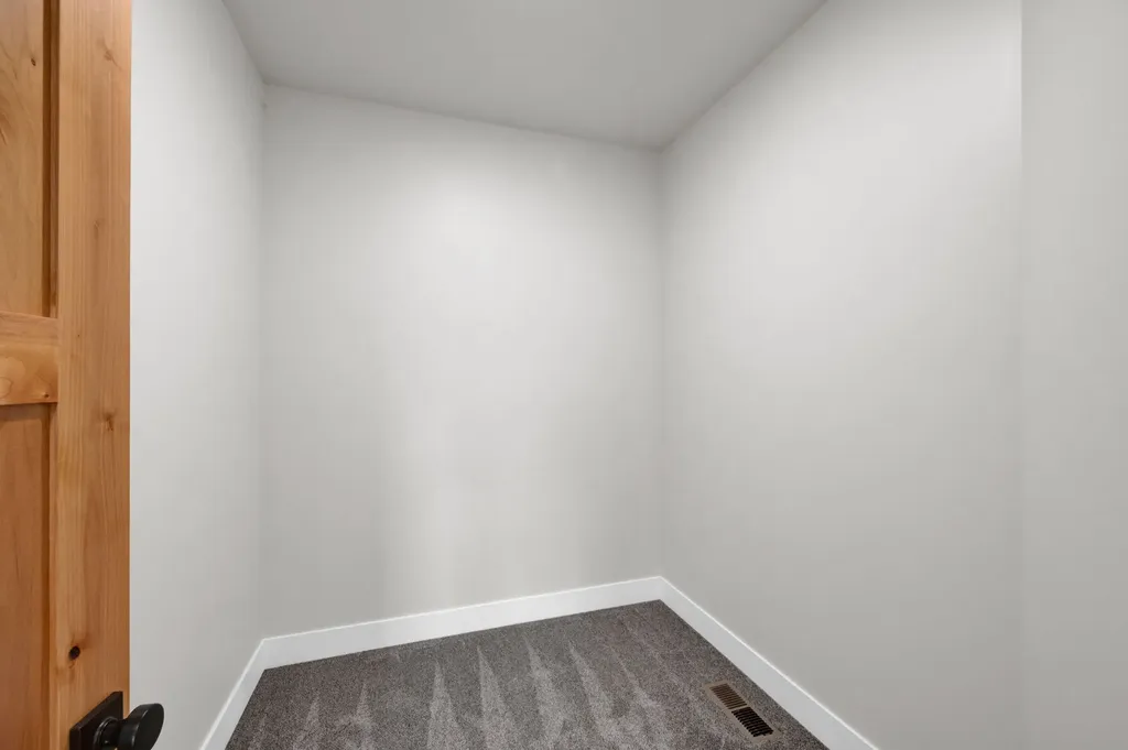 34660 Patrick Lane St Ignatius MT 59865