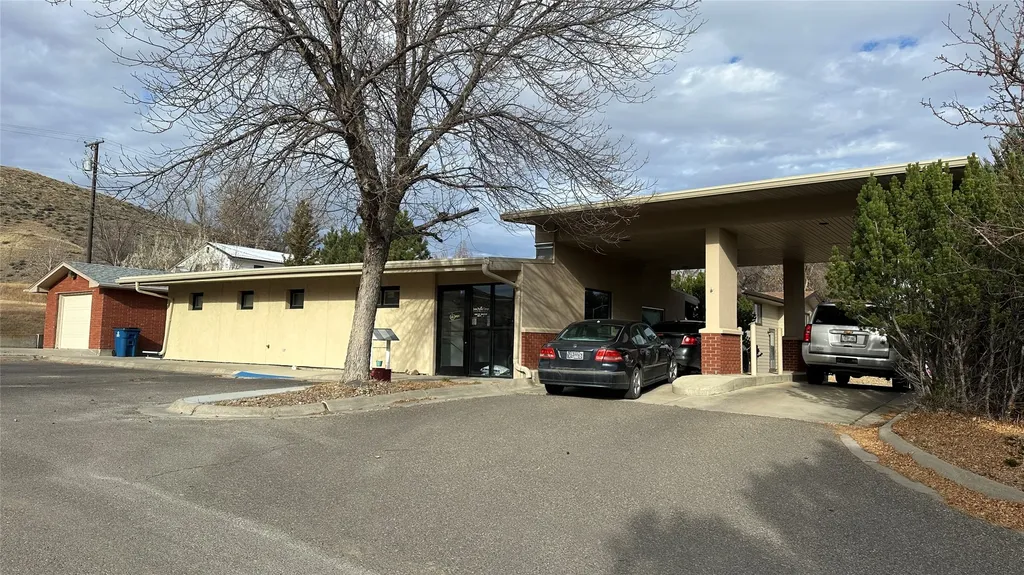 1510 Saint Charles Street Fort Benton MT 59442