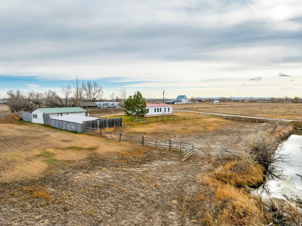 895 1st Avenue Vaughn MT 59487