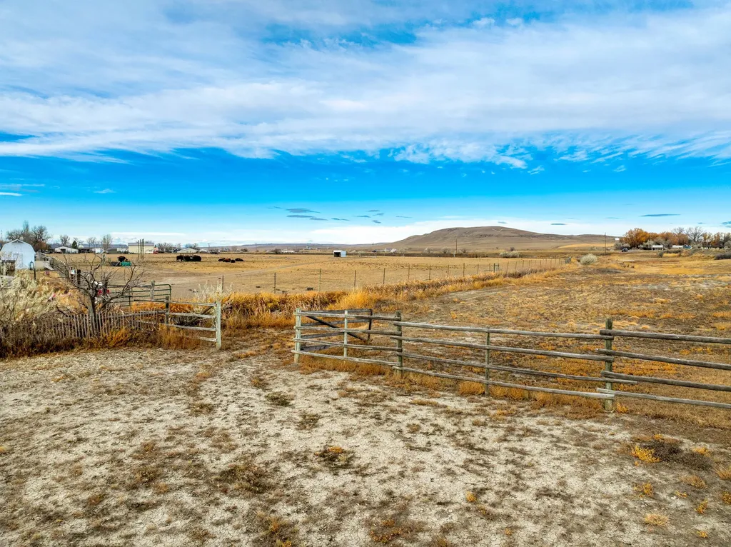 895 1st Avenue Vaughn MT 59487