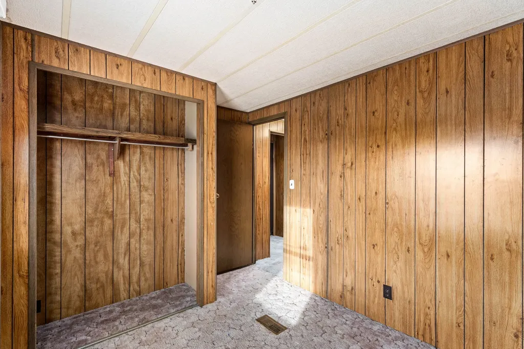 895 1st Avenue Vaughn MT 59487