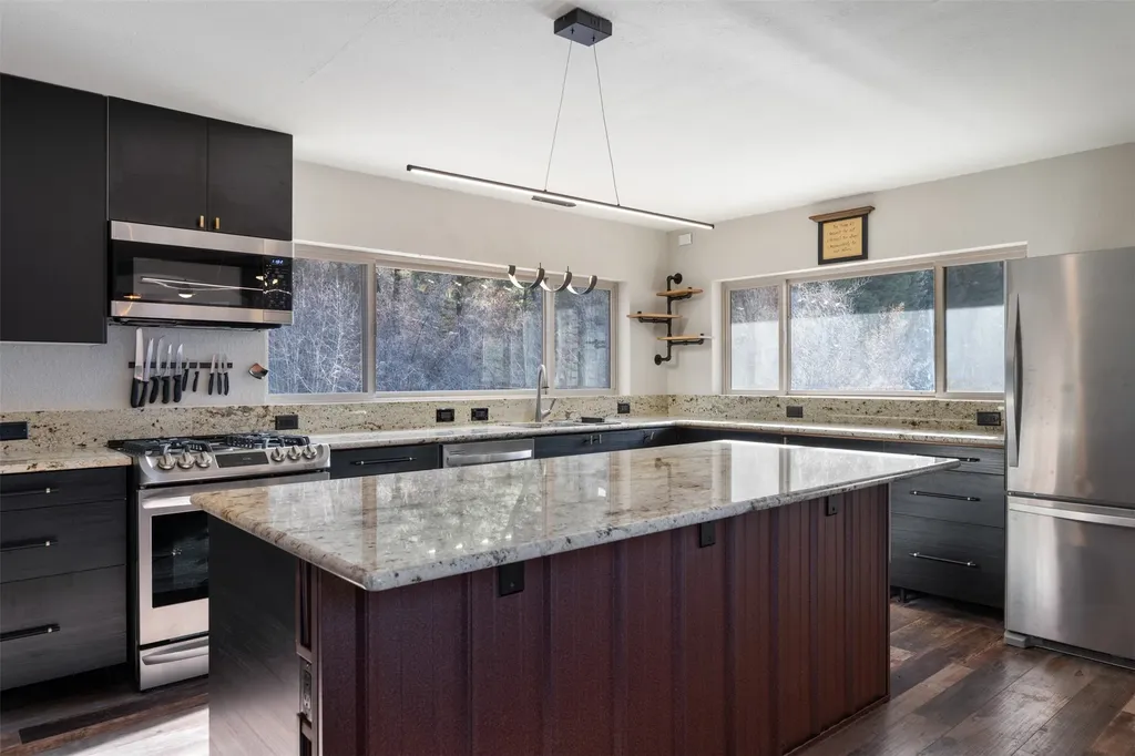 11 Maxville Road Philipsburg MT 59858