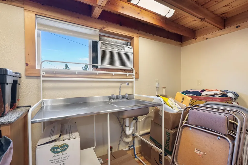 11 Maxville Road Philipsburg MT 59858