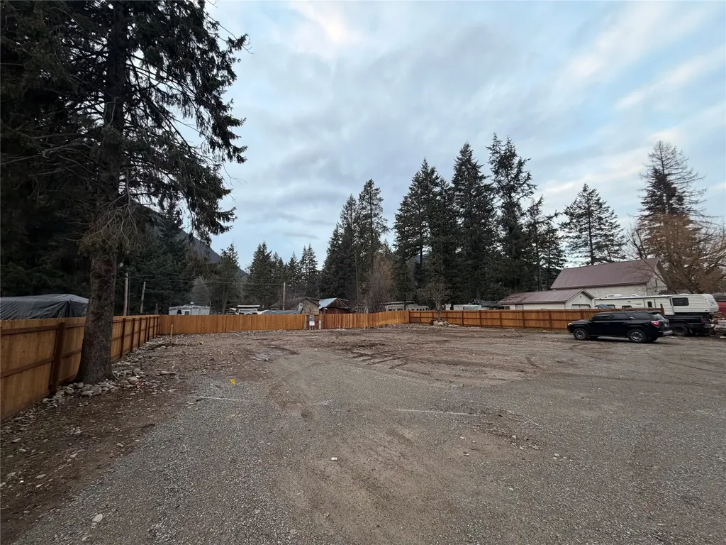 534 Mountain Drive Hungry Horse MT 59919
