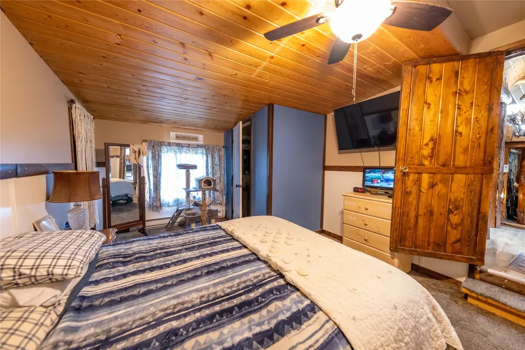 613 Tamarack Drive Yaak MT 59935