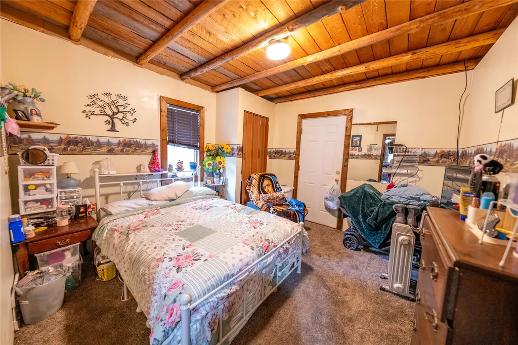 613 Tamarack Drive Yaak MT 59935