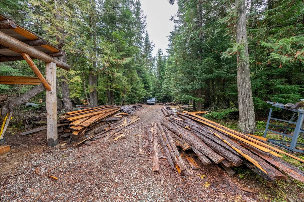 613 Tamarack Drive Yaak MT 59935