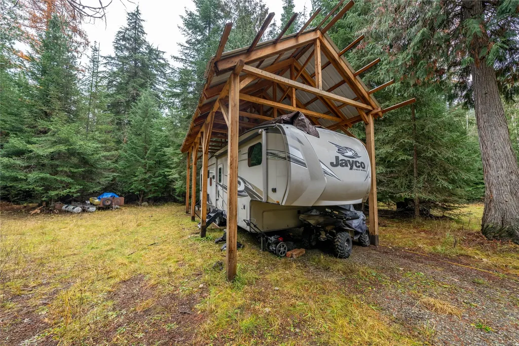 613 Tamarack Drive Yaak MT 59935