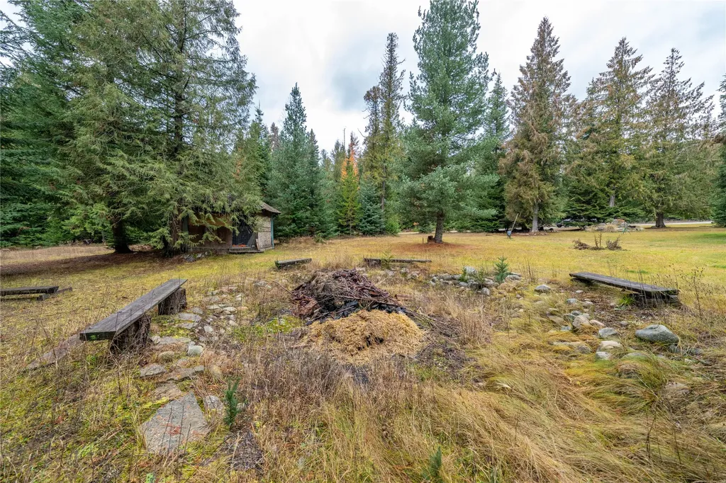 613 Tamarack Drive Yaak MT 59935