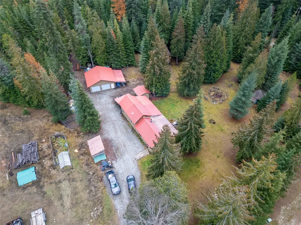 613 Tamarack Drive Yaak MT 59935