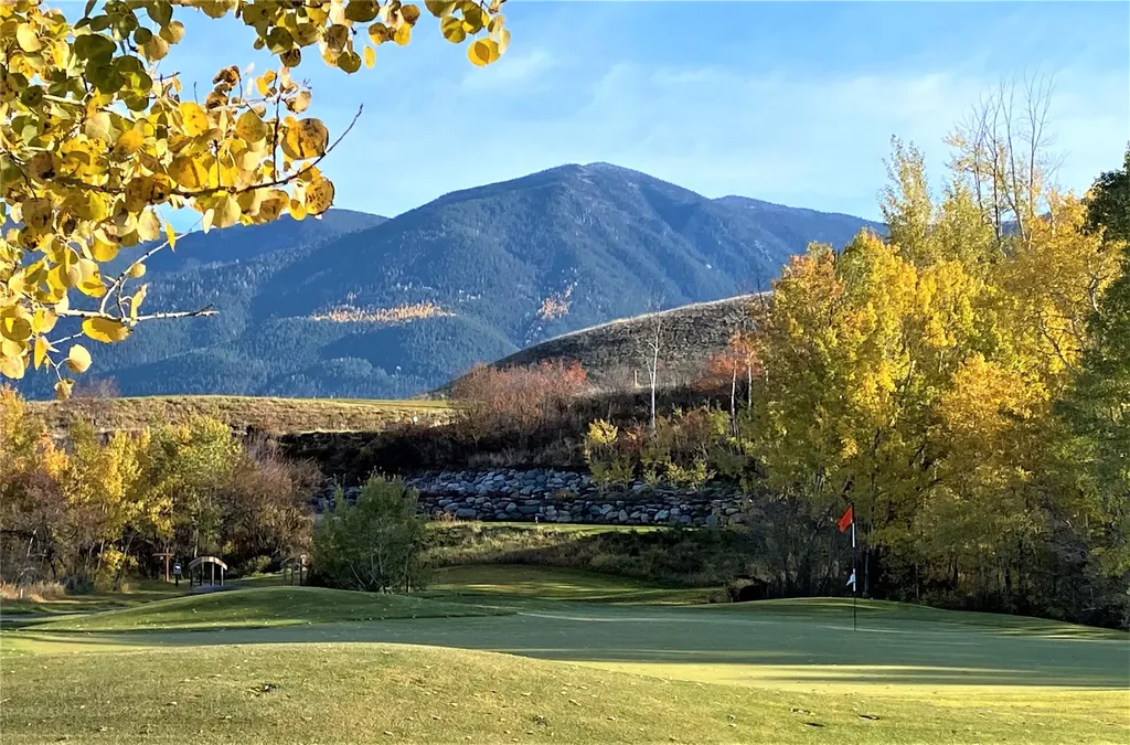170 Kingfisher Loop Eureka MT 59917