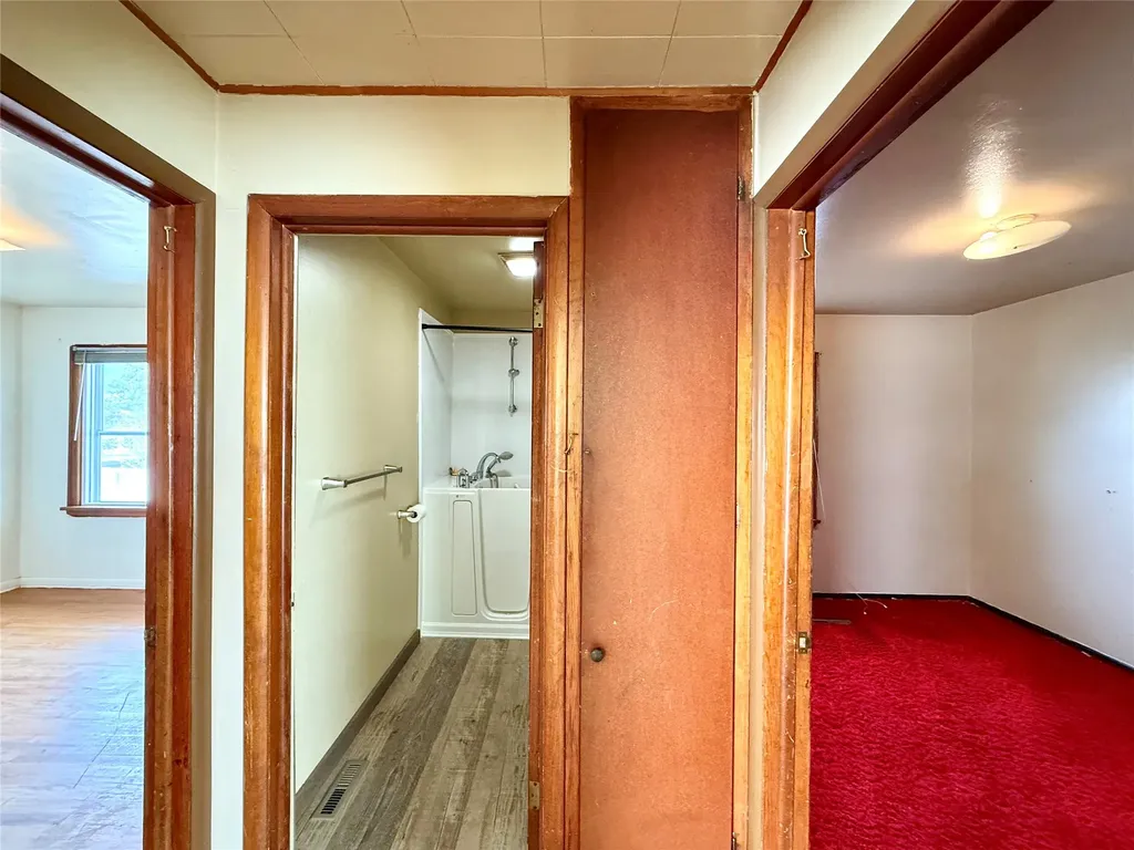 713 W Conley Avenue Deer Lodge MT 59722